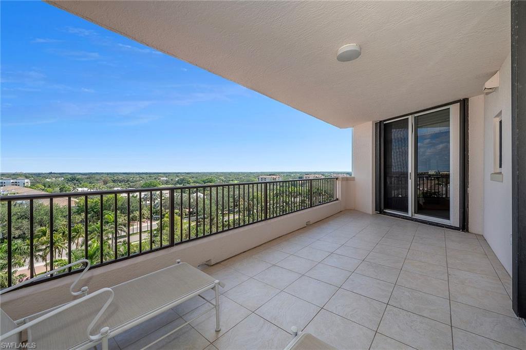 7575 Pelican Bay BLVD # 902