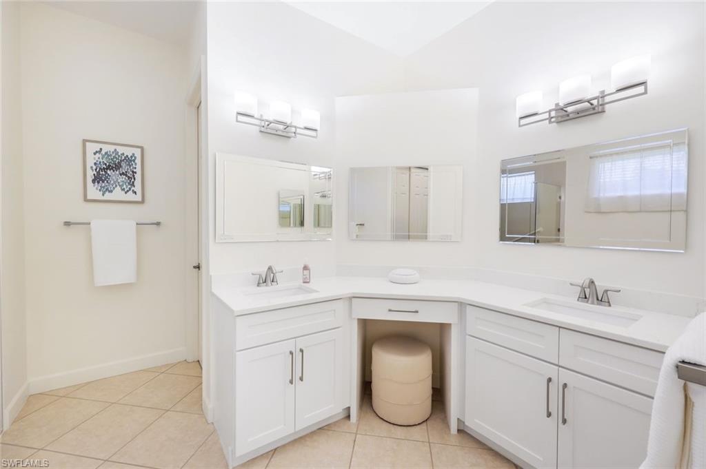 6078 Highwood Park CT
