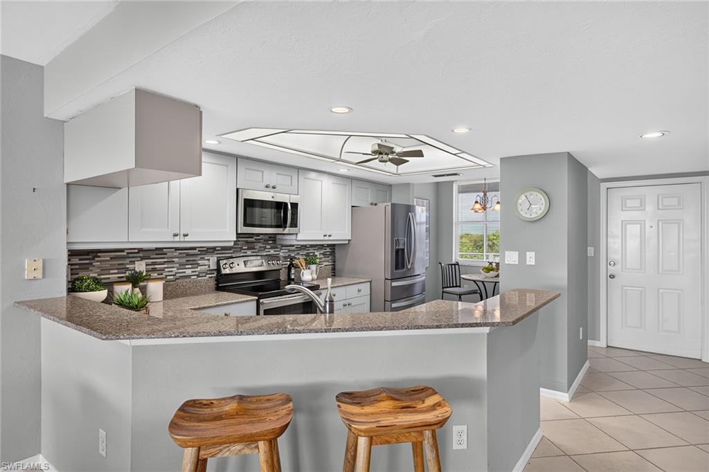 285 Cove DR 1703