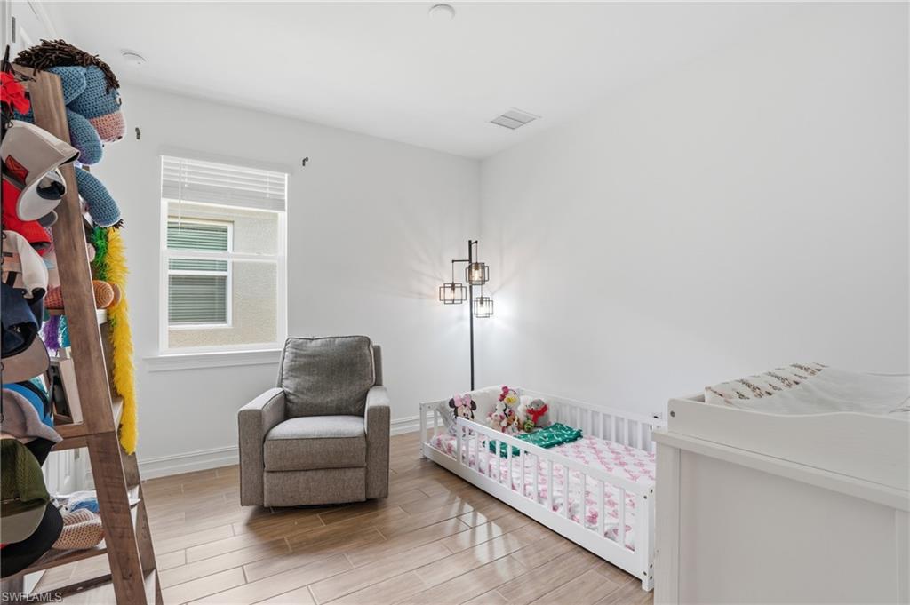 28032 Captiva Shell LOOP