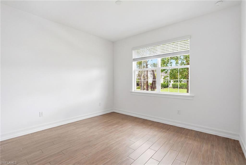 28032 Captiva Shell LOOP