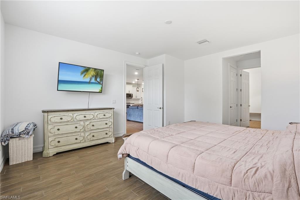 28032 Captiva Shell LOOP