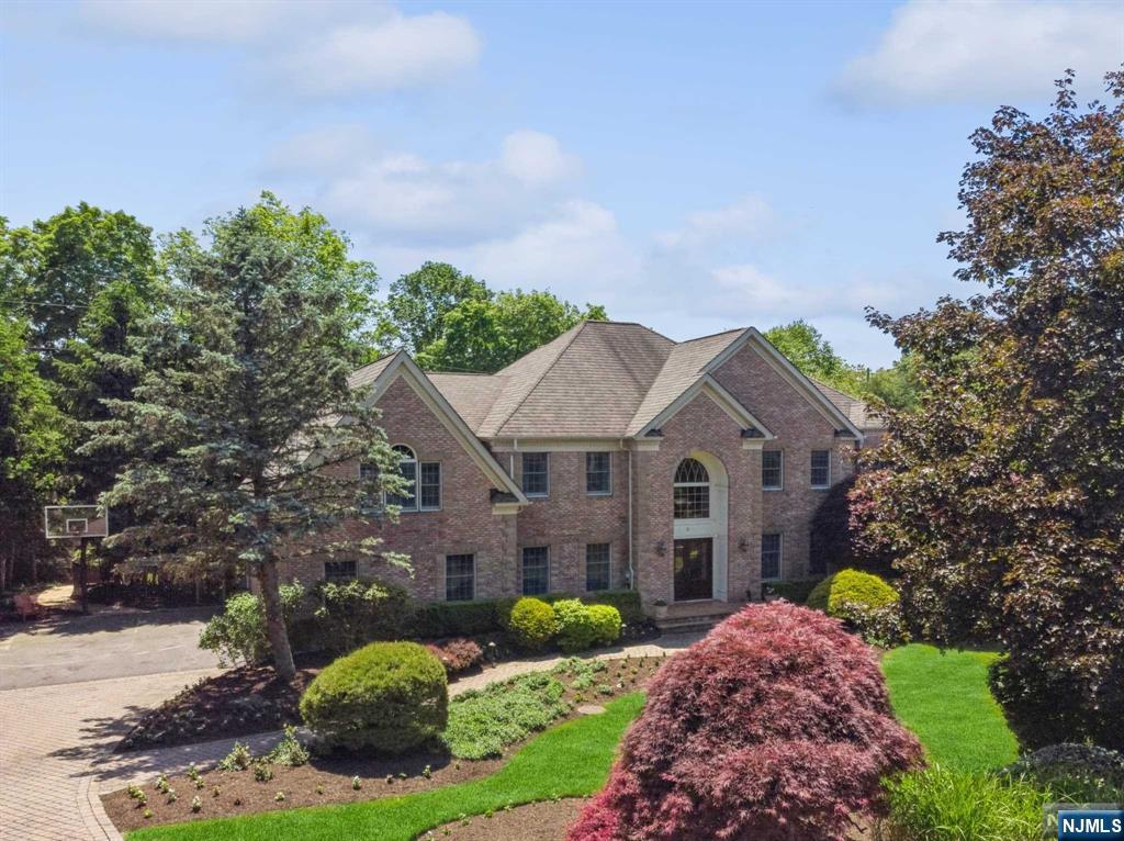 6 Mettowee Farms Court