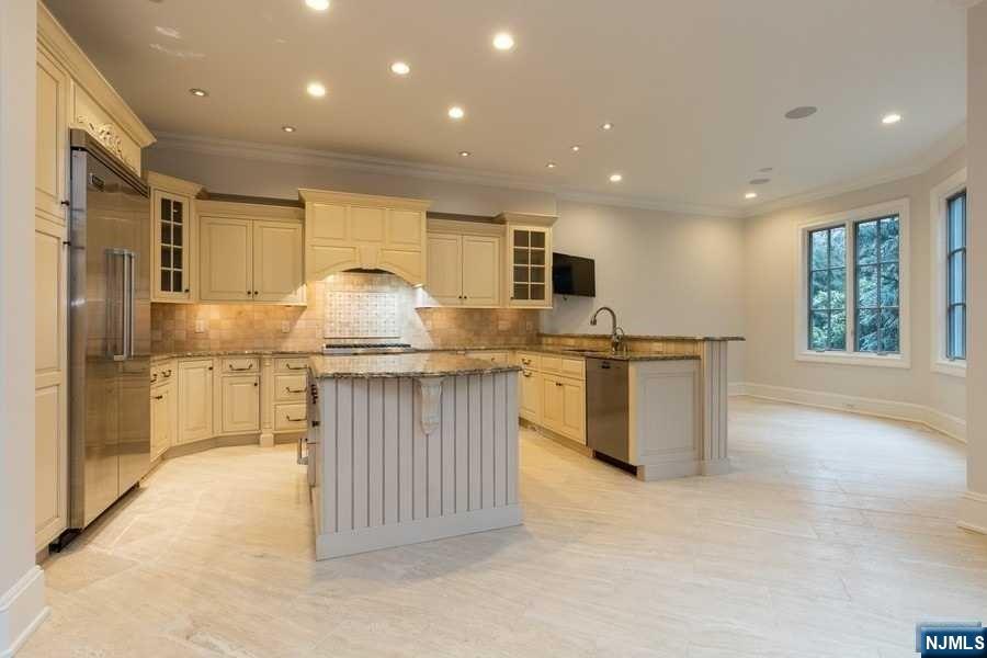 115 Bellaire Road