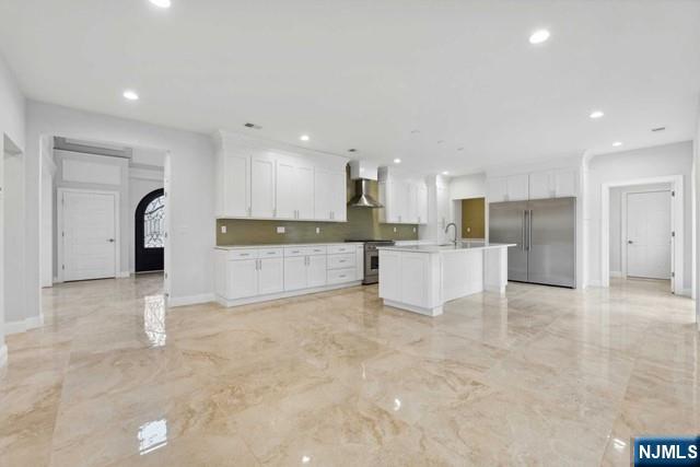 15 Jones Court