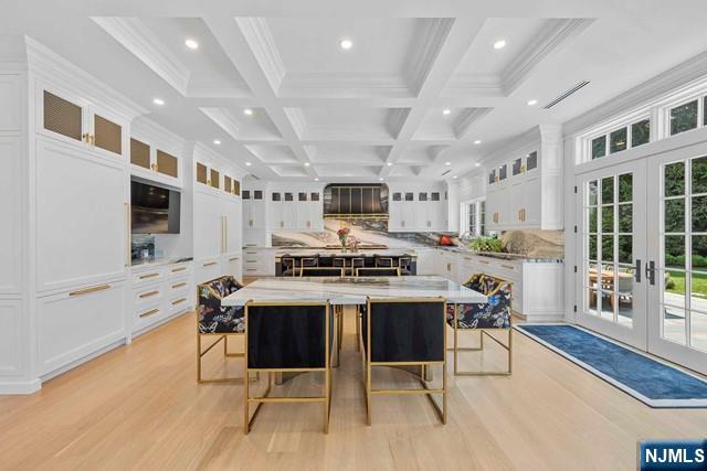 23 E Denison Drive