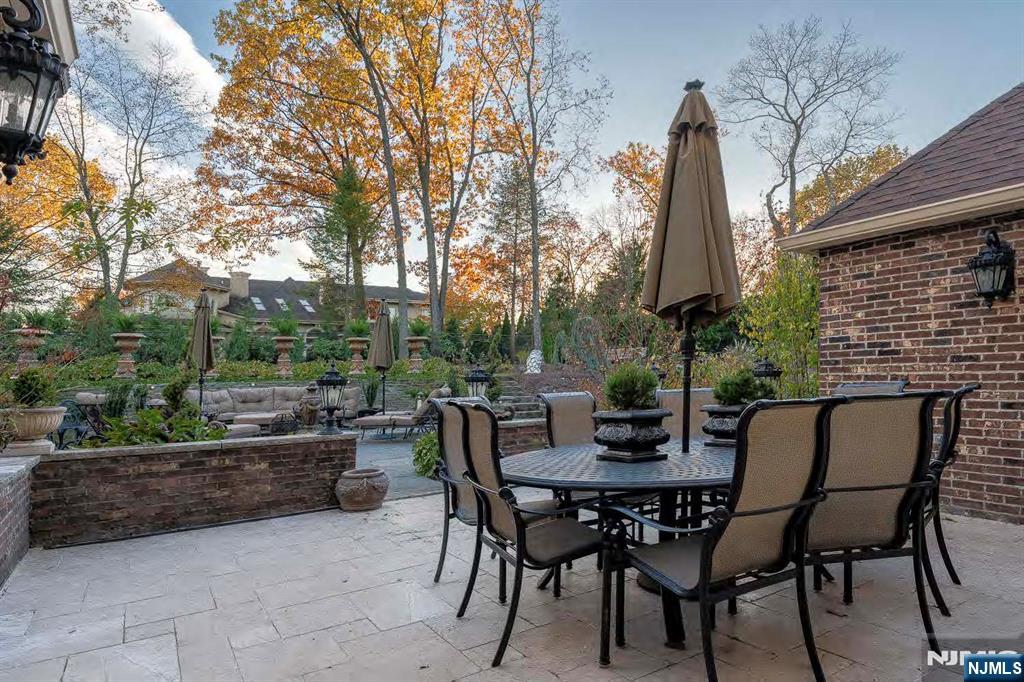 39 Springhouse Road