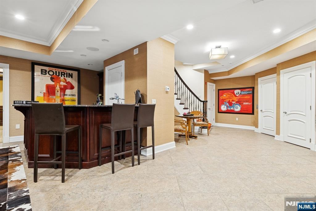 511 Bellaire Drive E1
