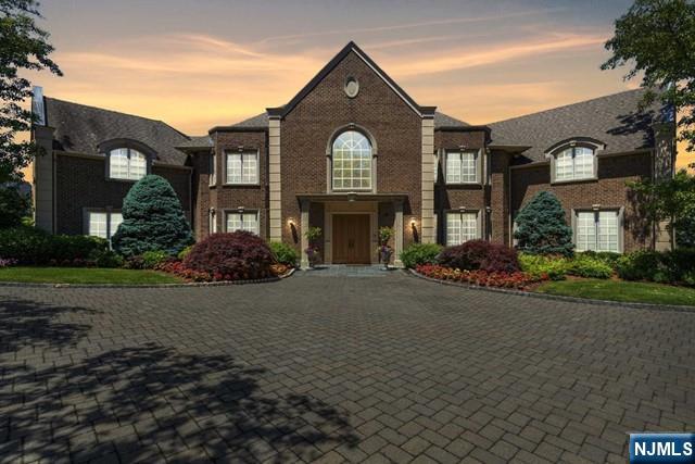 97 Hoover Drive