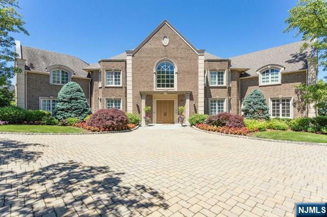 97 Hoover Drive