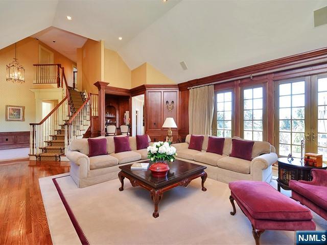 97 Hoover Drive