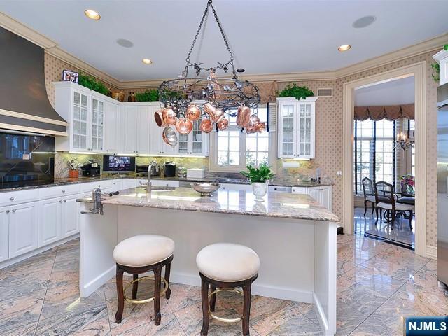 97 Hoover Drive