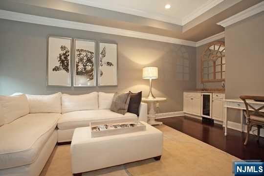 113 Bellaire Road