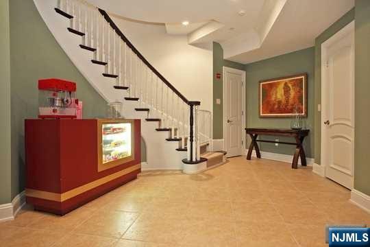 113 Bellaire Road