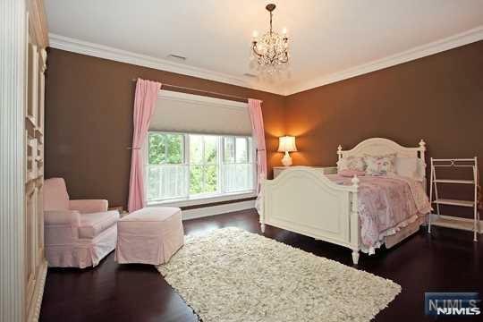 113 Bellaire Road