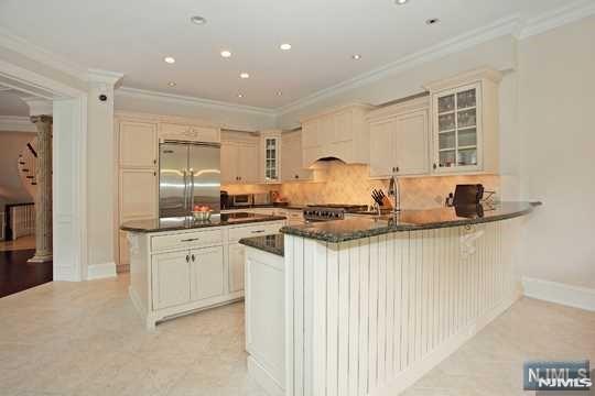 113 Bellaire Road