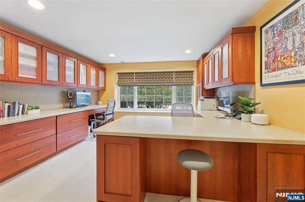 66 Hoover Drive