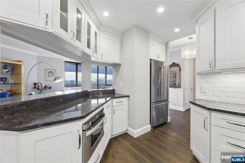 100 Carlyle Drive C09E