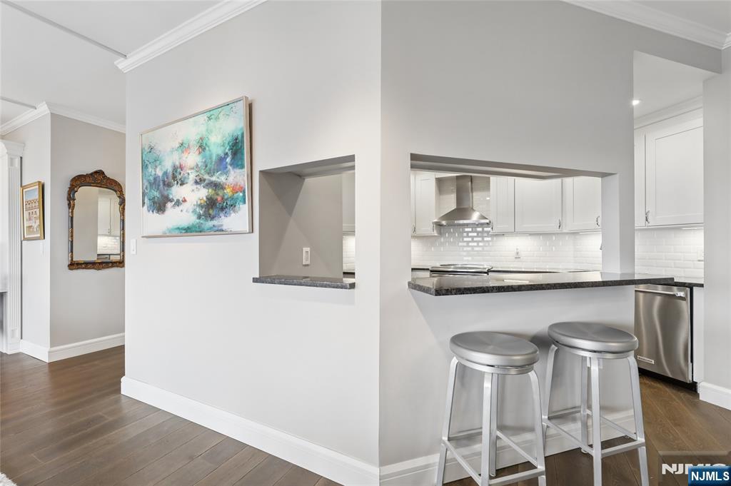 100 Carlyle Drive C09E