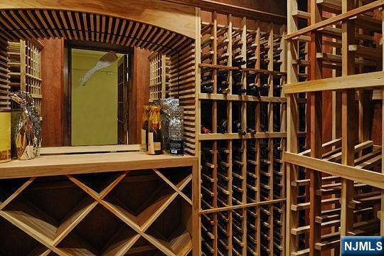 417 N Woodland Street