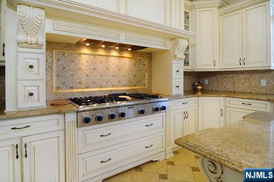 417 N Woodland Street