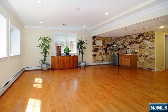 417 N Woodland Street