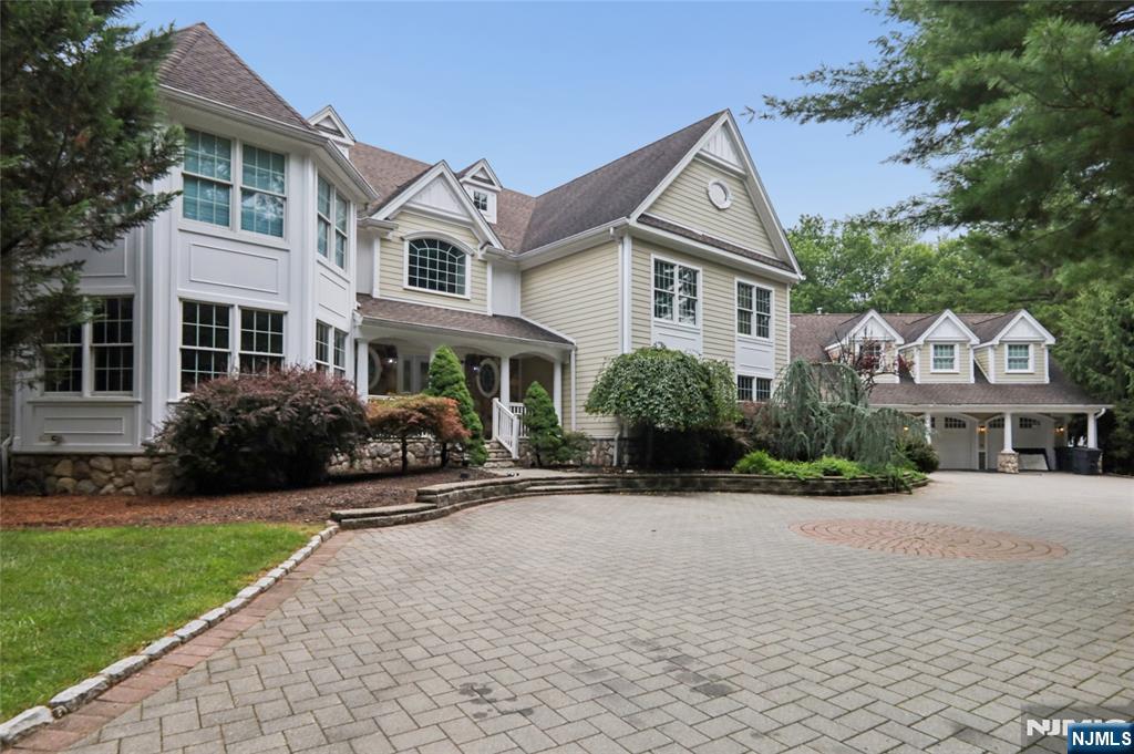 122 Helen Court