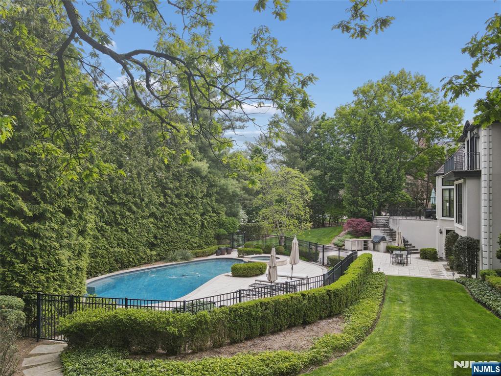66 Hoover Drive