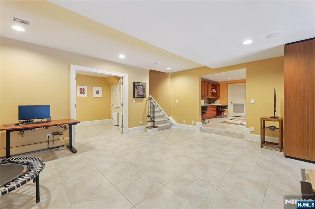 66 Hoover Drive
