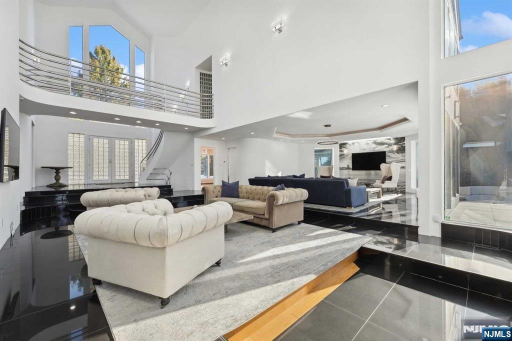 23 Rio Vista Drive