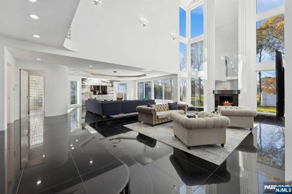 23 Rio Vista Drive