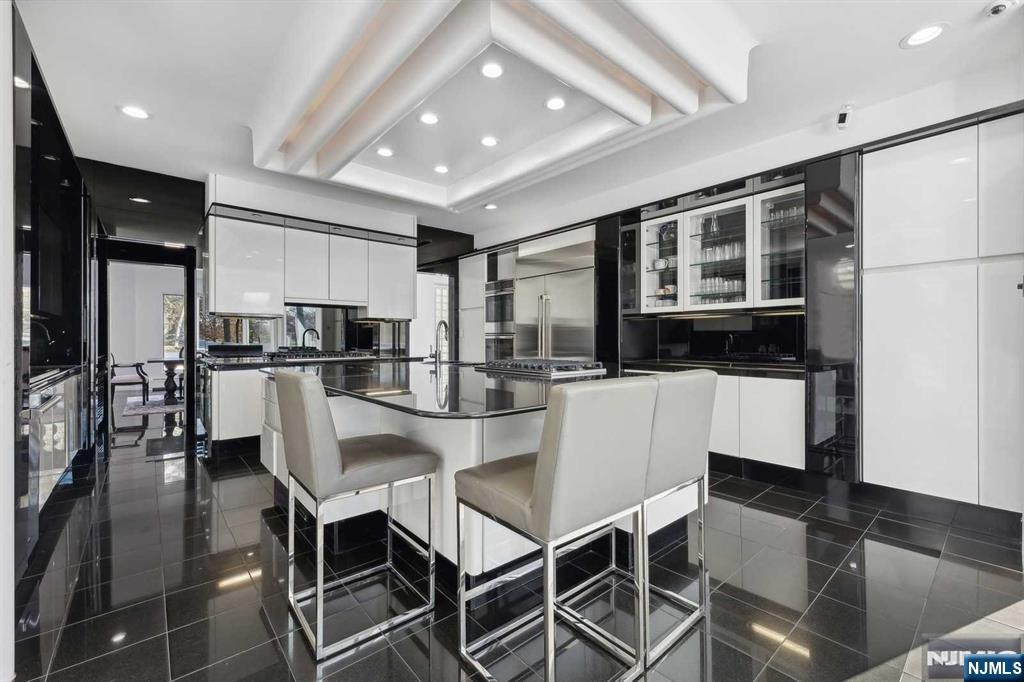 23 Rio Vista Drive