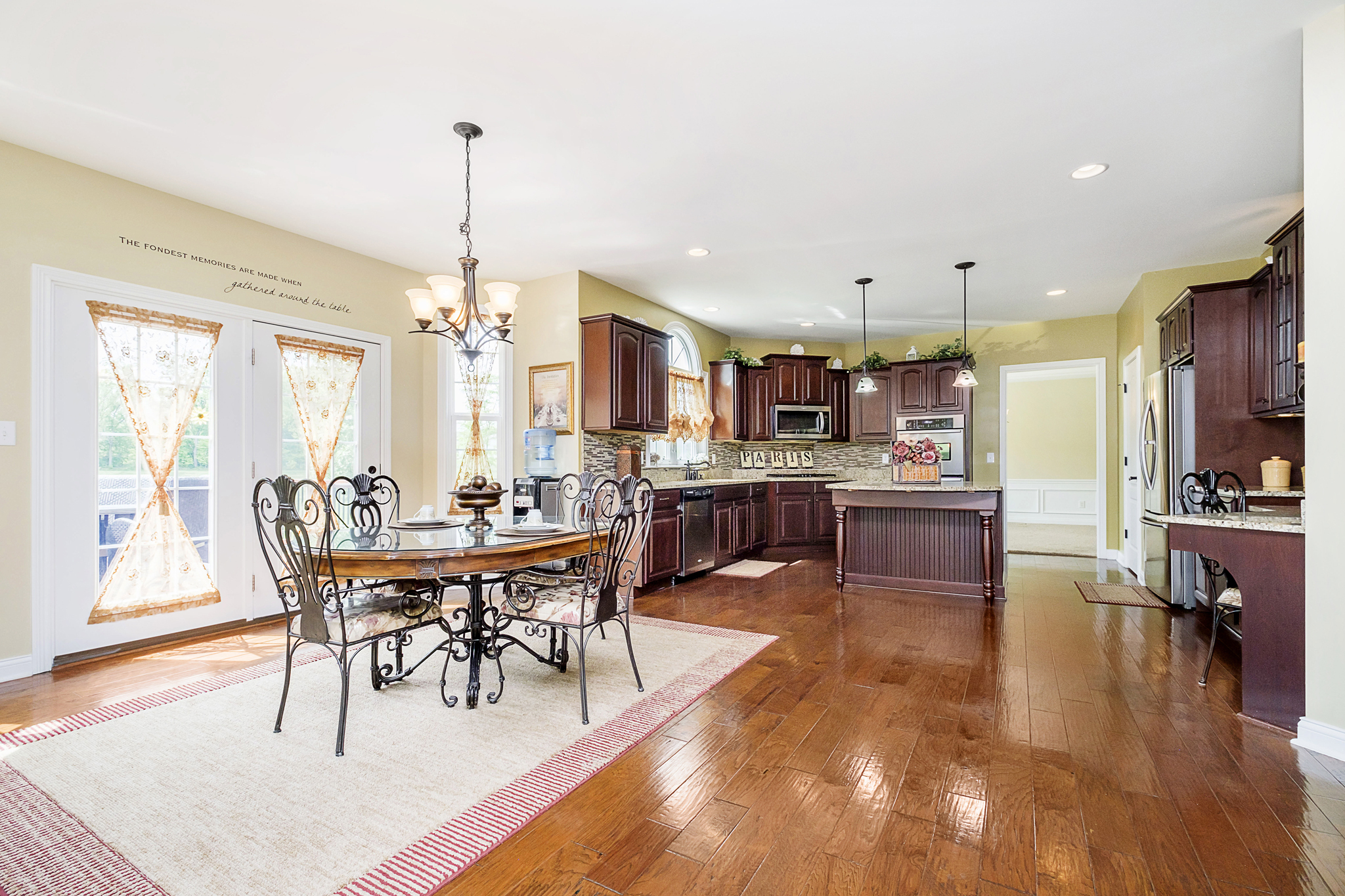 15237 Merritt Pass