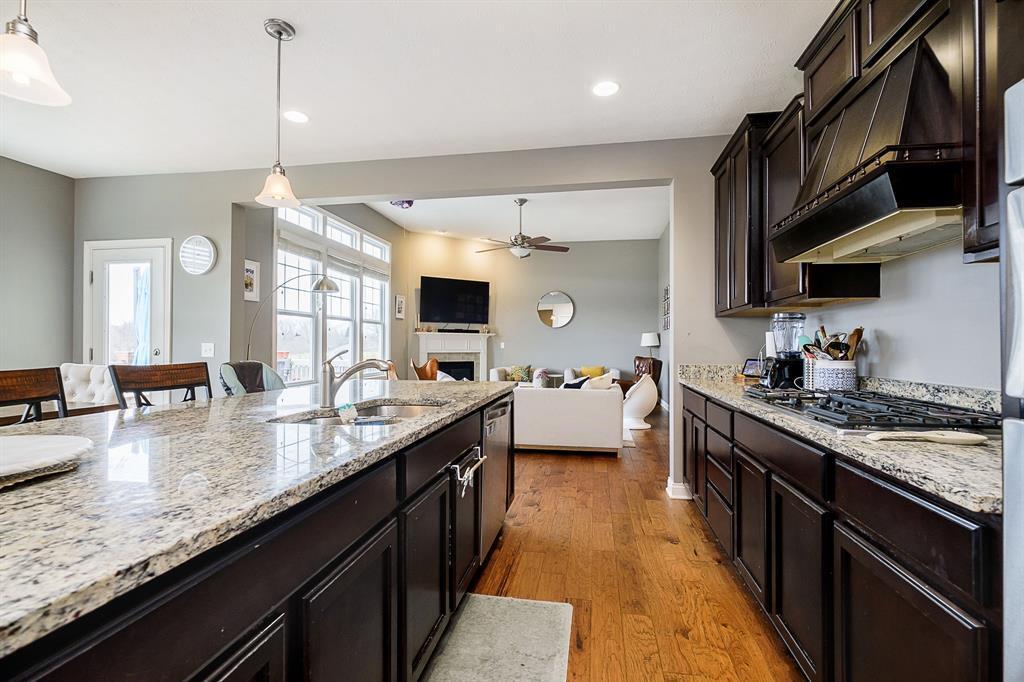 2934 Gadsen Circle N