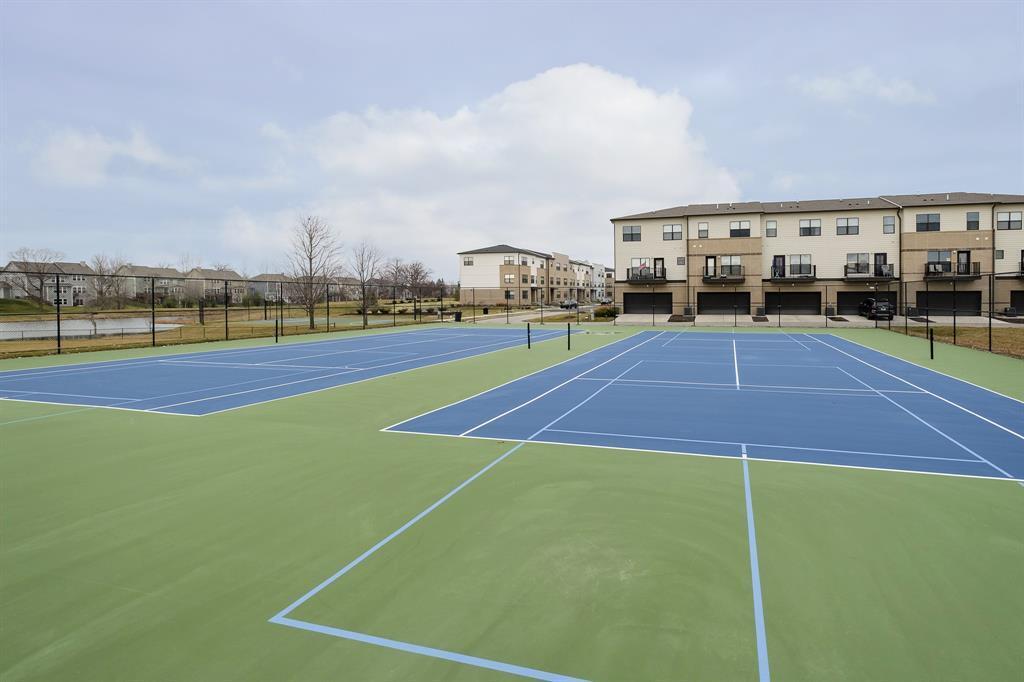 2934 Gadsen Circle N