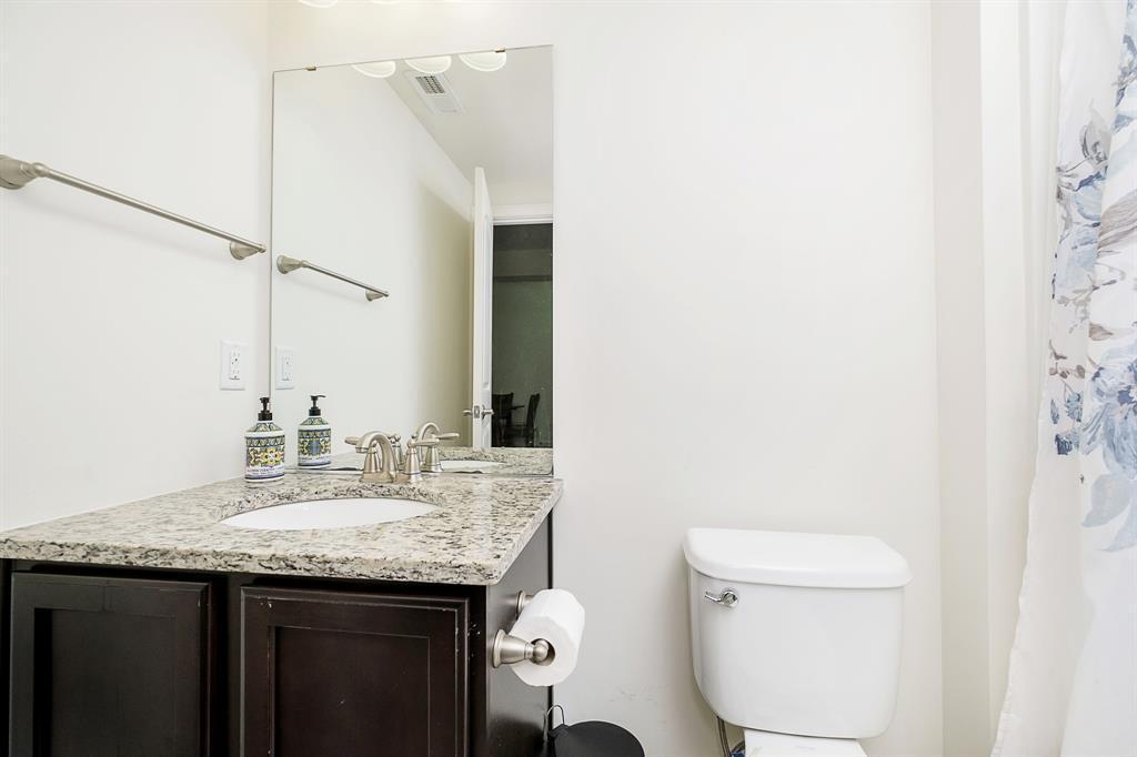 2934 Gadsen Circle N