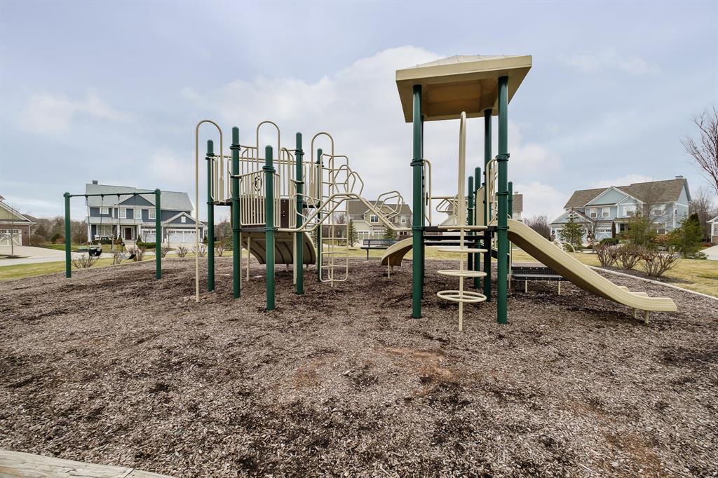 2934 Gadsen Circle N