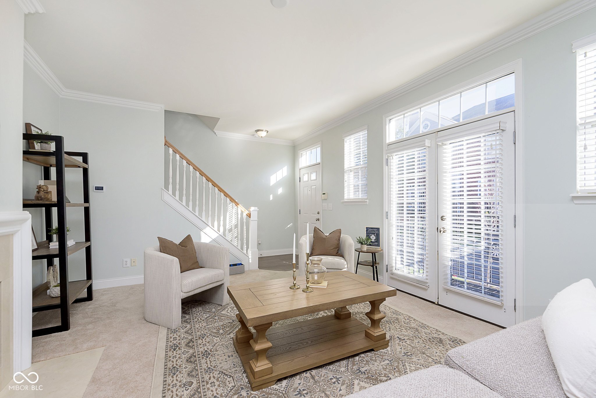 464 American Way S