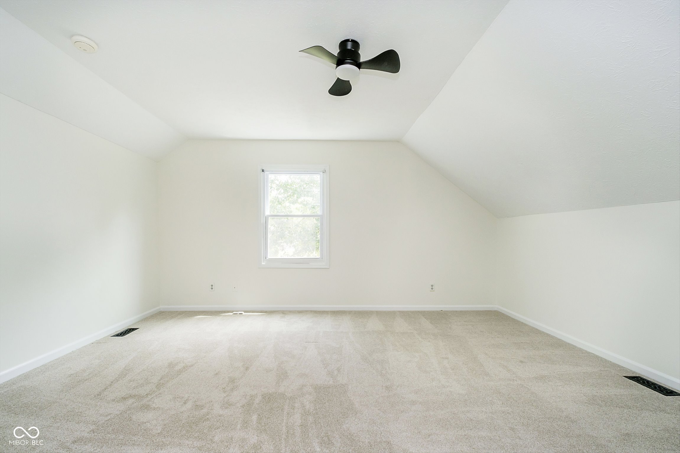 11733 Gulfstream Drive