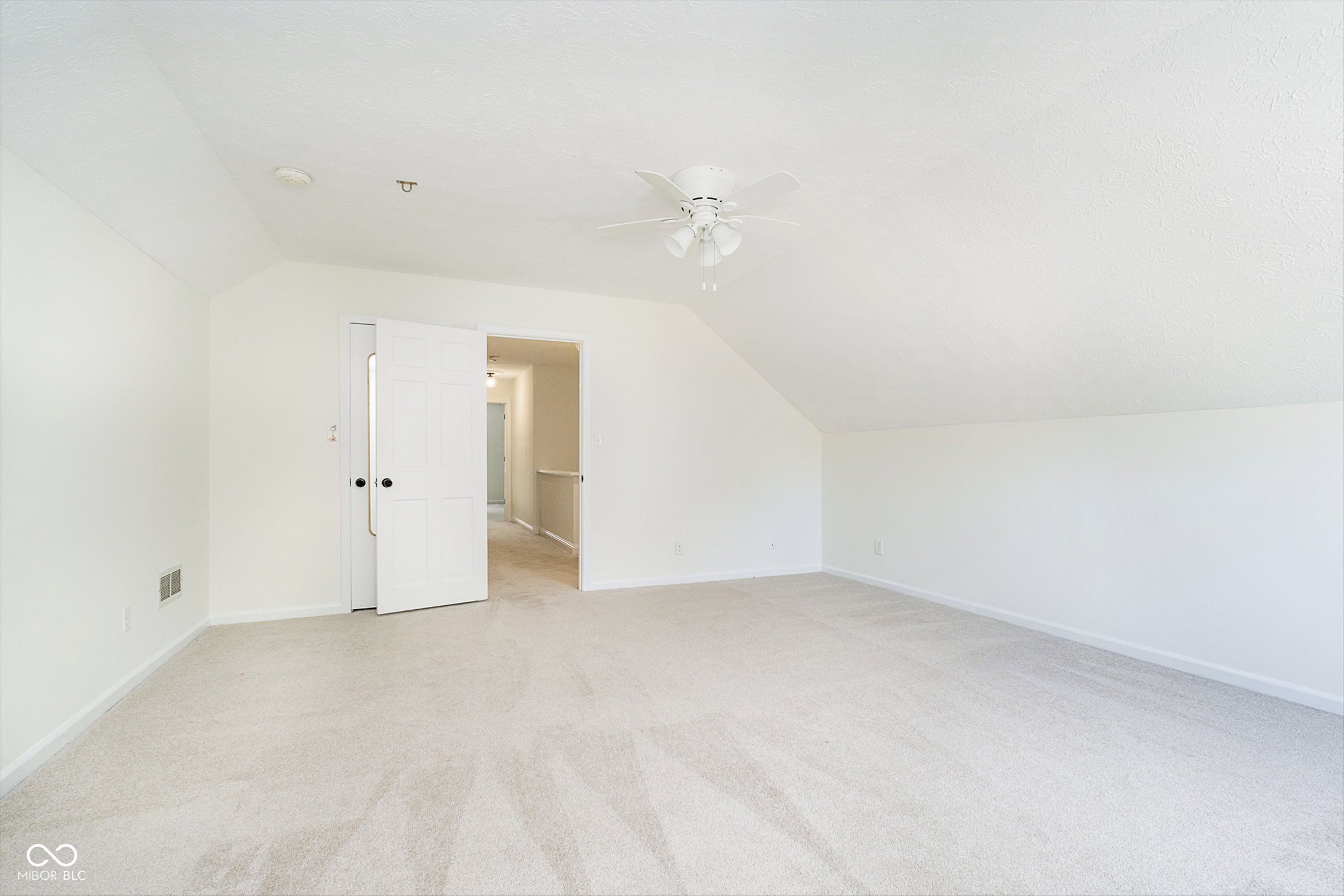 11733 Gulfstream Drive