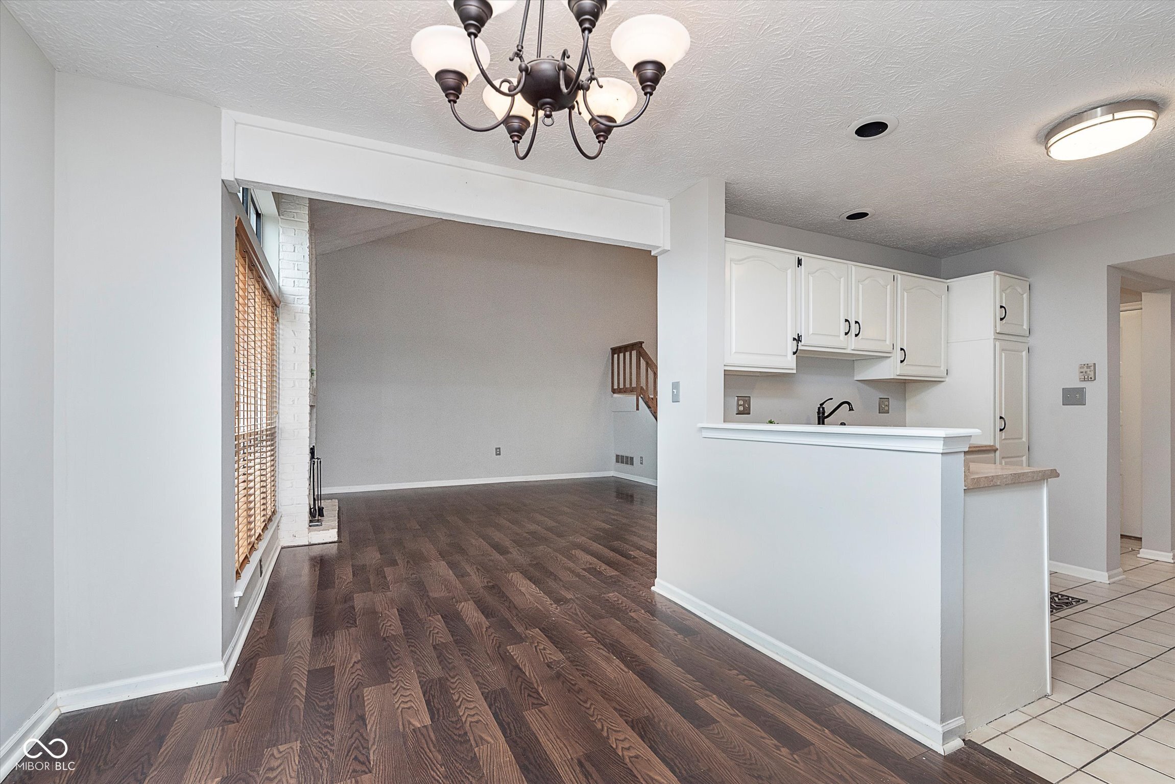 9494 Aberdare Drive
