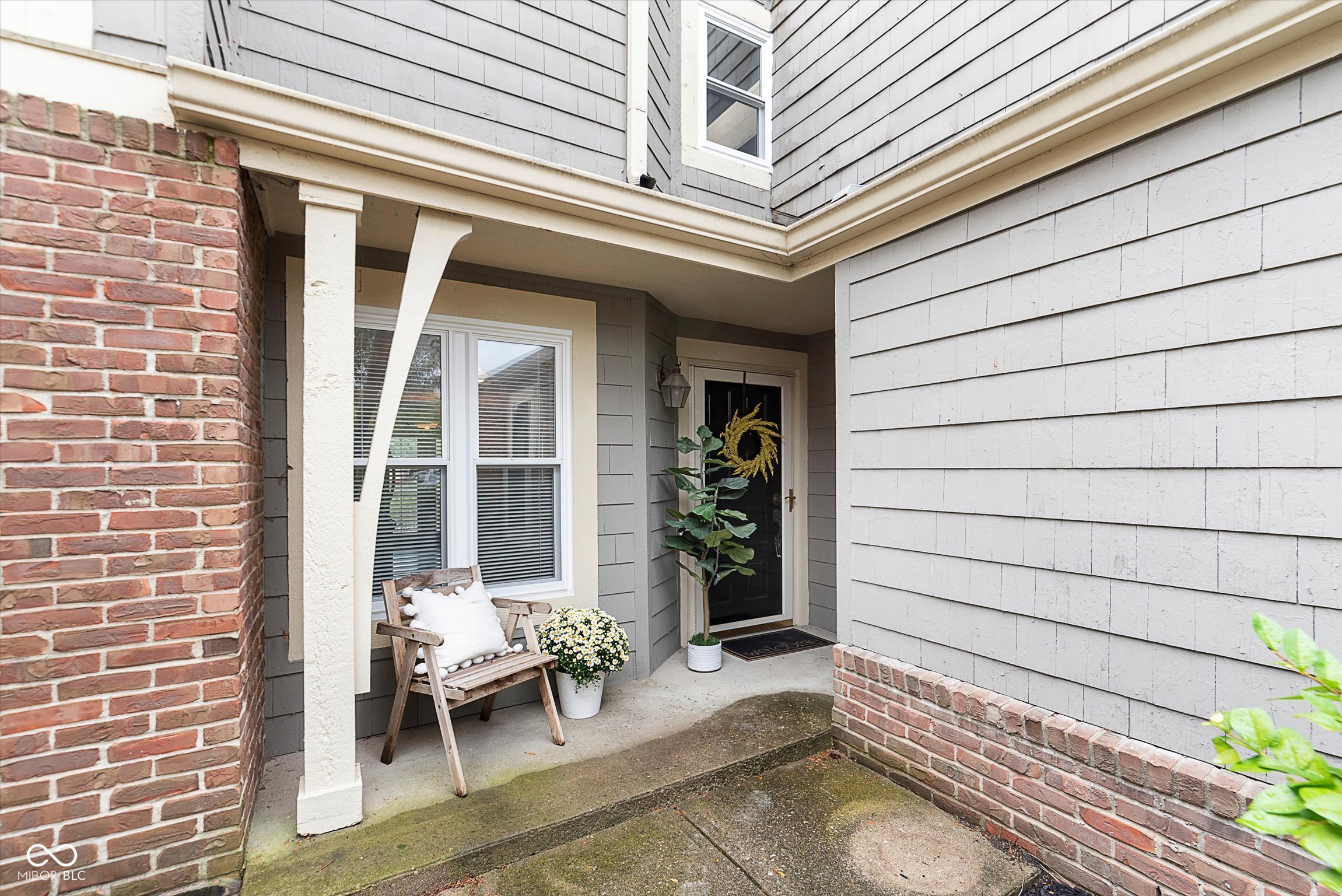 9494 Aberdare Drive