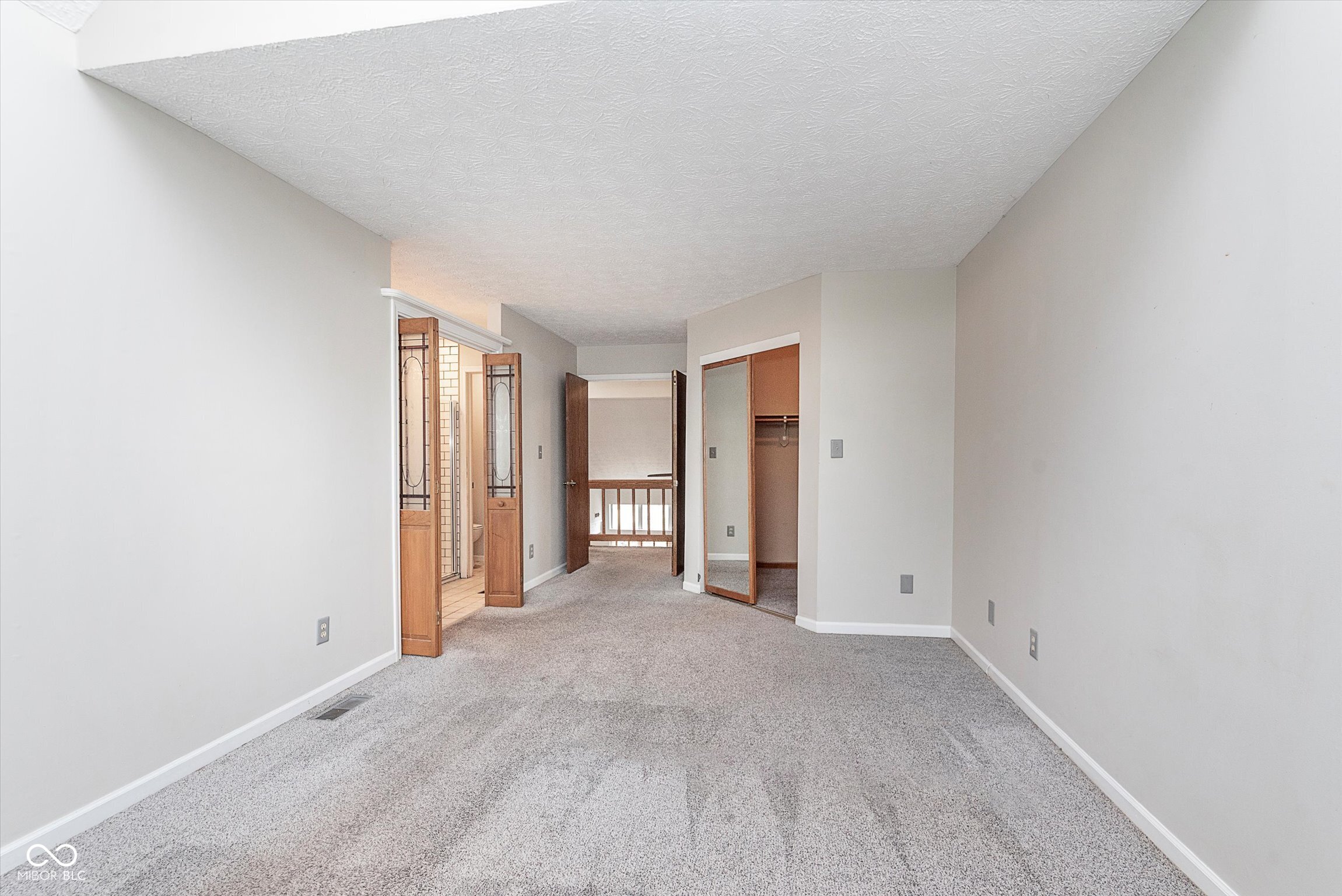 9494 Aberdare Drive