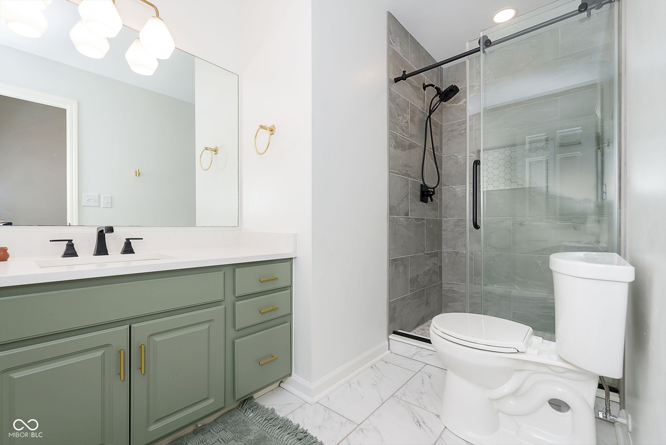 624 Hawthorne Drive