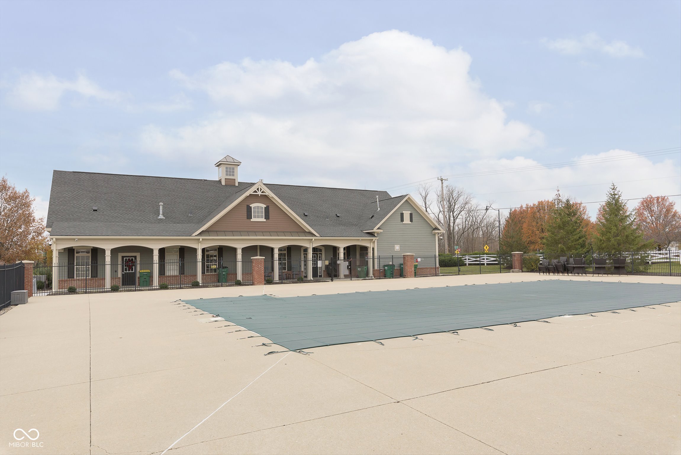 17351 Dovehouse Lane