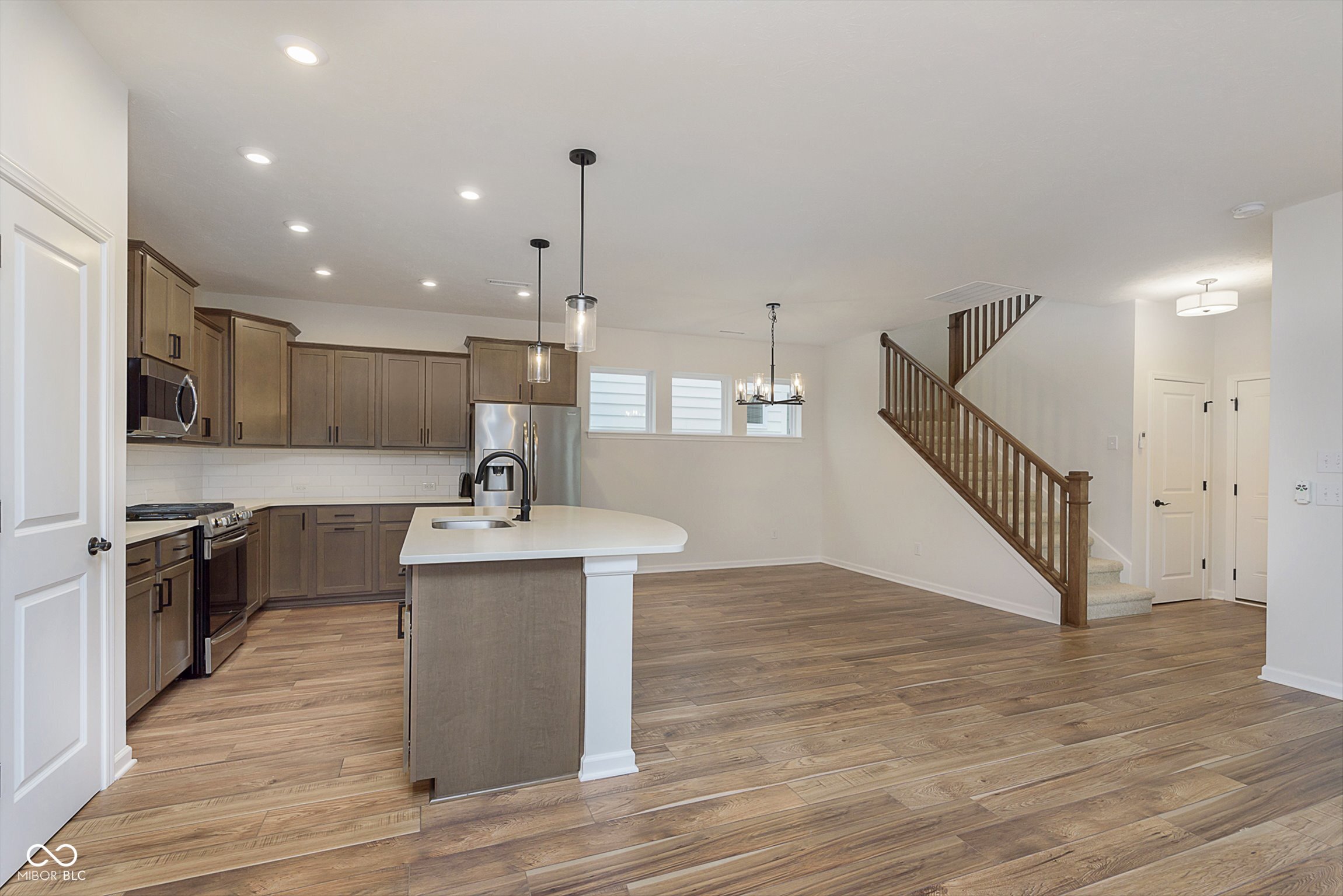 17351 Dovehouse Lane
