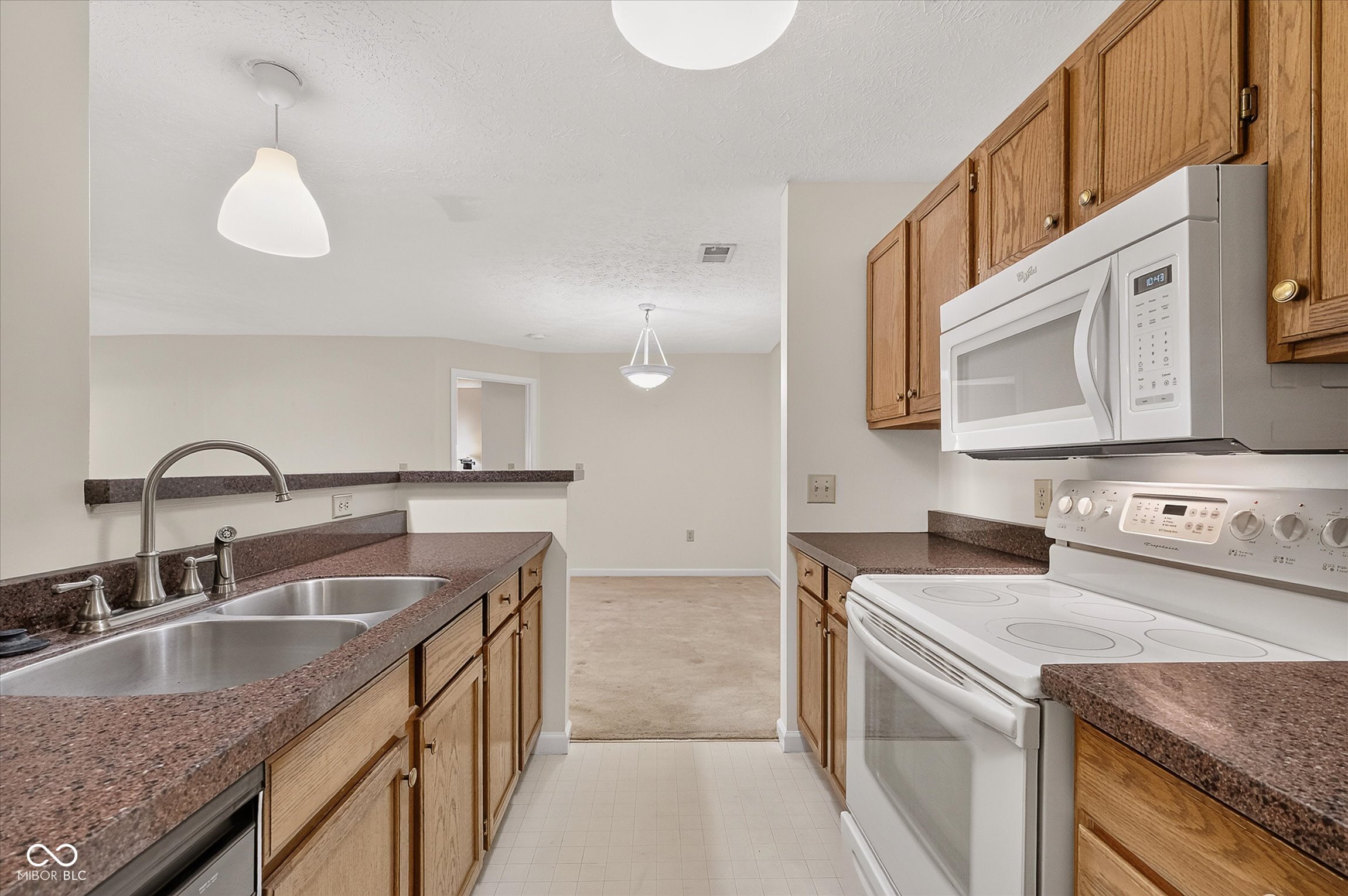 11635 Lenox Lane Unit: 101