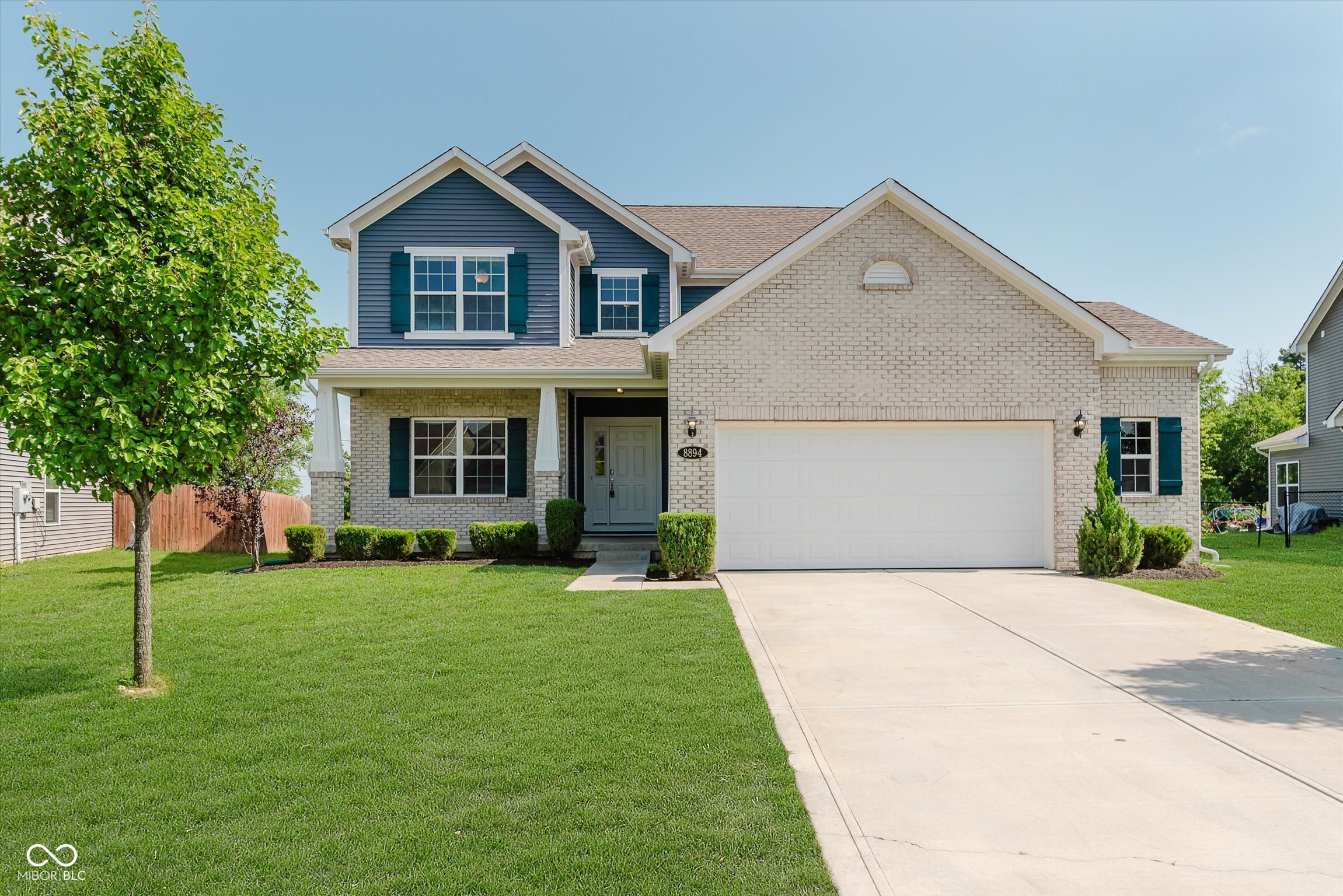 8894 Benjamin Lane
