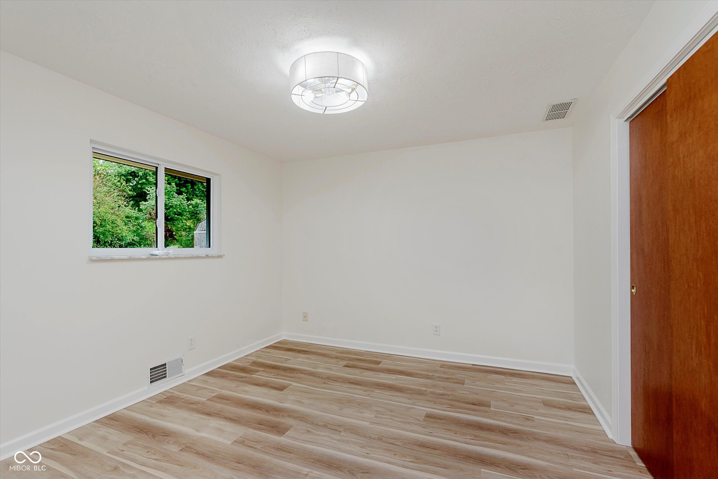 5149 W 8th Street Road