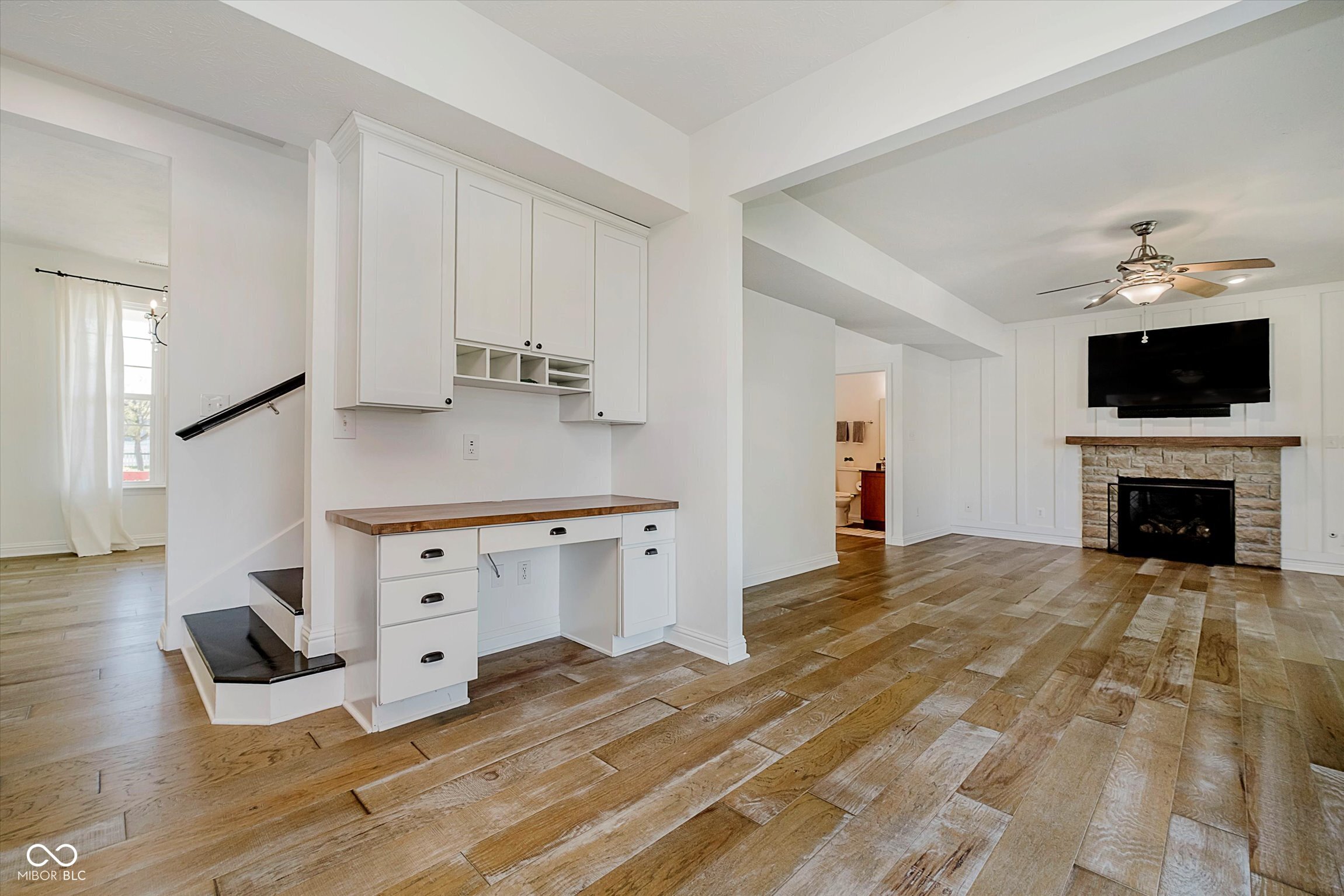 10980 Woodpark Drive